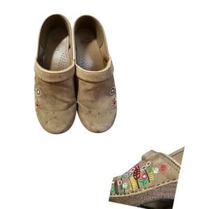 Embroidered Clogs